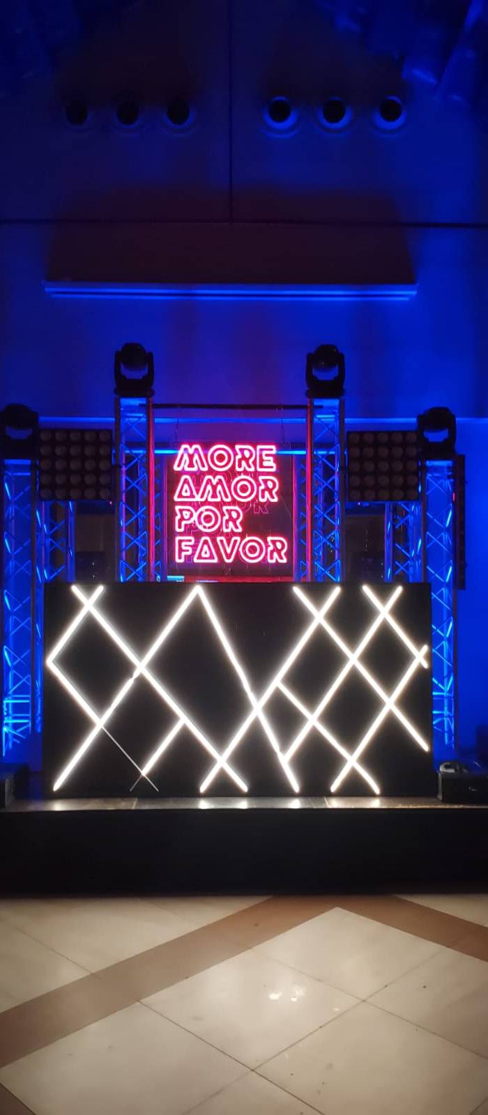 Alkilaudio: One of Our Favourite DJ and Audio-Visual Suppliers for Weddings in Valencia